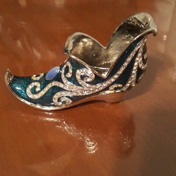 Vintage Decorative Collectible Miniature Shoe Metal - Picture 3 of 12